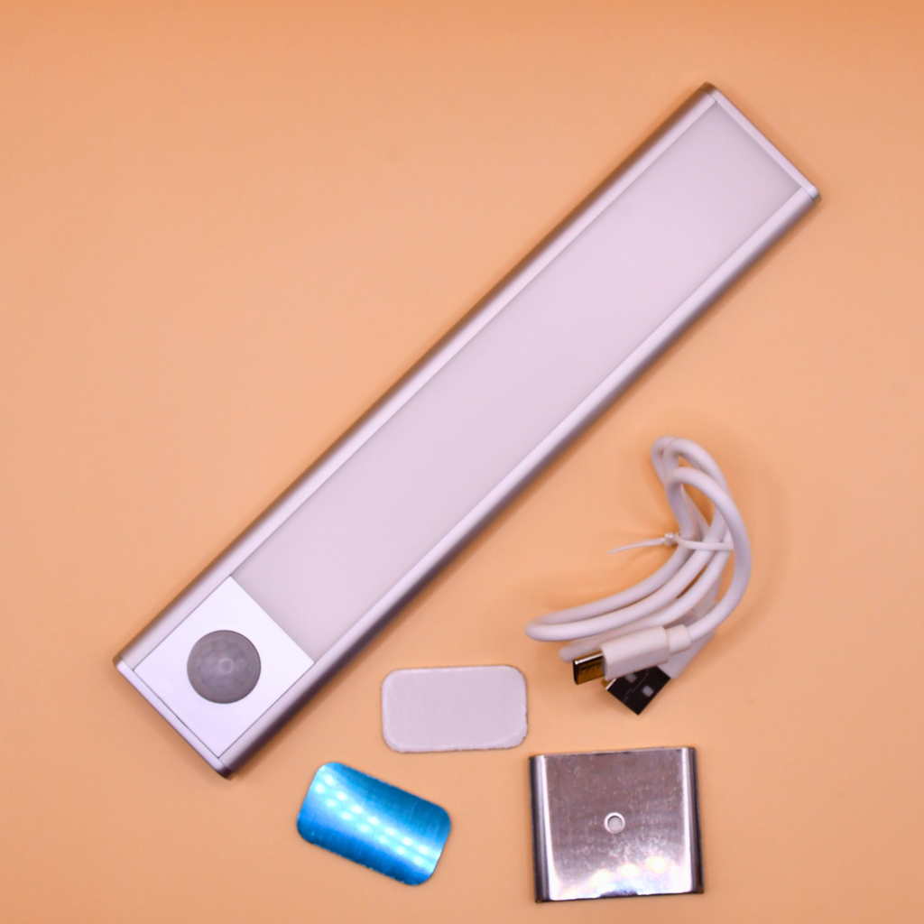 LumenSense Motion Sensor LED Night Light – Wireless, Battery Powered, Auto ON/OFF